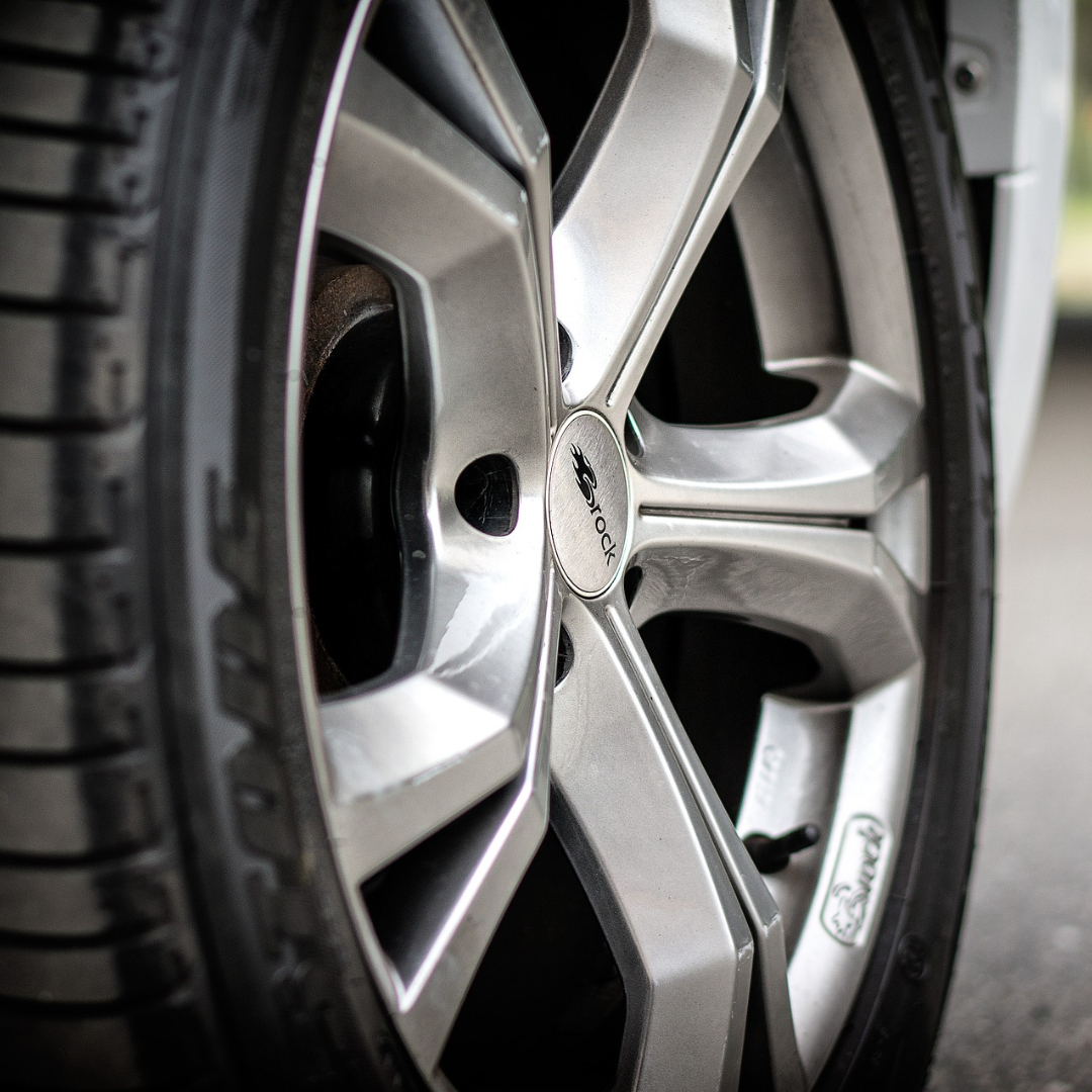 5 Telltale Signs It May Be Time For New Tires in Bremerton, WA
